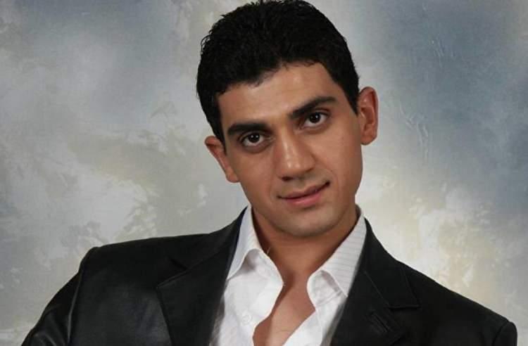 <p><strong>2000'li yılların reyting rekortmeni yarışma programı "Popstar" ile yıldızı parlayan Bayhan, o d&ouml;nem hem farklı yorumu hem de kendine &ouml;zg&uuml; tavırlarıyla milyonların ilgi odağı haline gelmişti.</strong></p>
