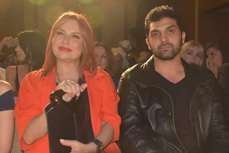 <p><strong>Deniz Seki, daha &ouml;nce hapse giren Bayhan i&ccedil;in "Bayhan'ı ta&ccedil;landırmamalıyız. T&uuml;rkiye Popstar yarışması, T&uuml;rkiye şefkat ve kucak a&ccedil;ma yarışması değil. 'Bir popstar da olması gereken kriterleri biliyoruz ama asla olmaması gereken bir şey var. Bir popstar cinayet işleyemez. Hapse giren adamdan sanat&ccedil;ı olmaz. Bunları toplumdan aforoz etmeliyiz." ifadelerini kullanmıştı.</strong></p>
