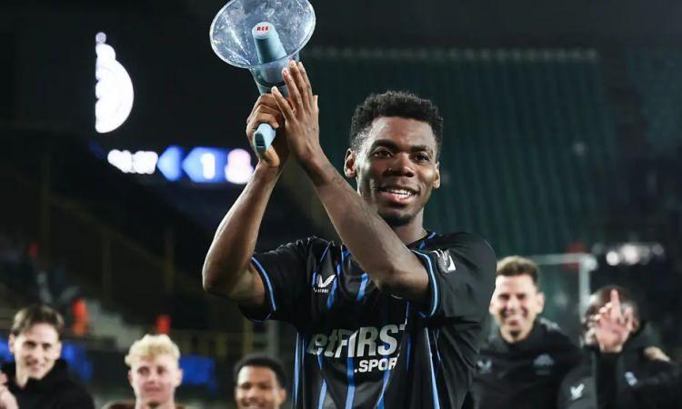 <p>Galatasaray, Onyedika'da mutlu sona ulaşmaya yakın.<br />
<br />
Club Brugge'a 20 milyon euro bonservis &ouml;denecek.<br />
<br />
(AKŞAM)</p>
