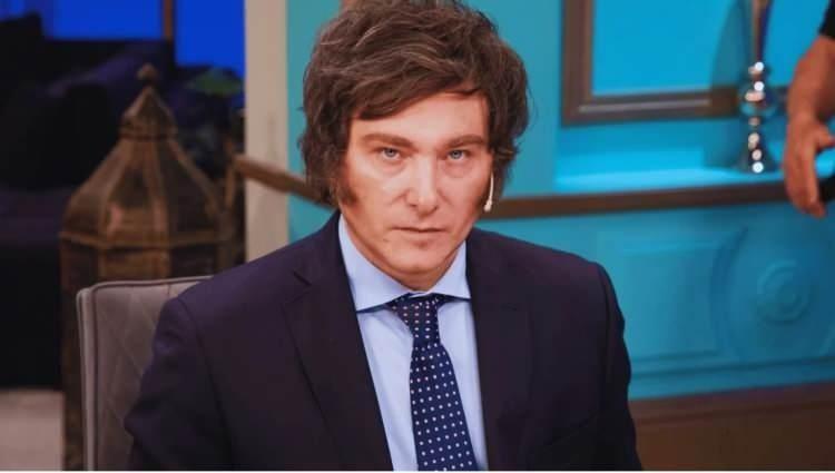 <p><strong><span style="color:#B22222">ARJANTİN&nbsp;</span> |&nbsp; ABD</strong></p>

<p>&nbsp;</p>

<p><strong>Başkan: Javier Milei</strong></p>
