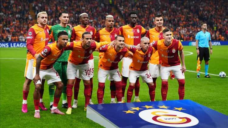 <p>Devler Ligi'nde d&uuml;n oynanan ma&ccedil;larda temsilcimiz Galatasaray'ı da yakından ilgilendiren bazı ma&ccedil;larda g&uuml;zel sonu&ccedil;lar alındı.</p>
