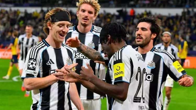 <p>7-&nbsp;Newcastle United | 13 puan | 10 Averaj</p>
