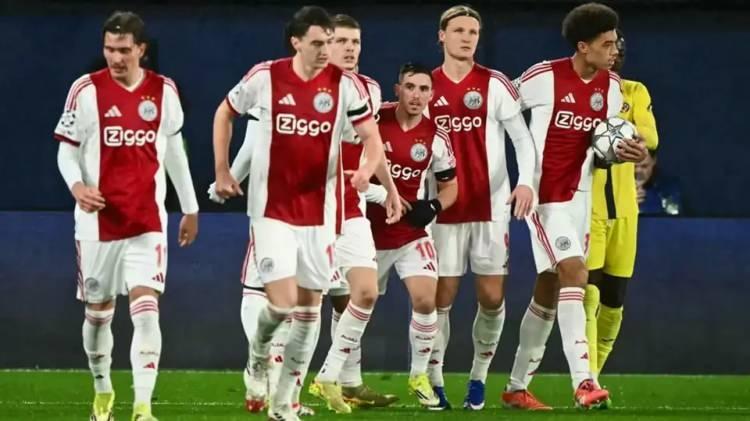 <p>32- Ajax | 6 Puan | -12 Averaj</p>
