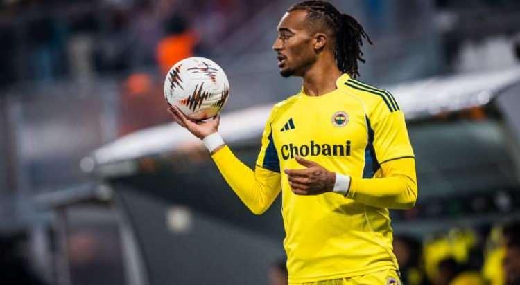 <p>Fenerbah&ccedil;e'nin sezon başında kadrosuna kattığı Archie Brown, İspanyol devi Atletico Madrid'in dikkatini &ccedil;ekti.<br />
<br />
İspanyol ekibi, 23 yaşındaki İngiliz sol beki yakından takip ediyor.<br />
<br />
(KARAR)</p>

