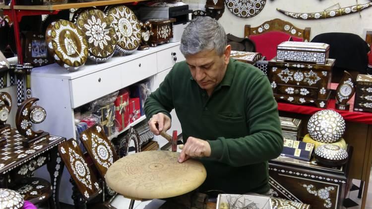 Gaziantep'te padişah mesleğini yaşatan adama Cumhurbaşkanı Erdoğan'dan &ouml;d&uuml;l