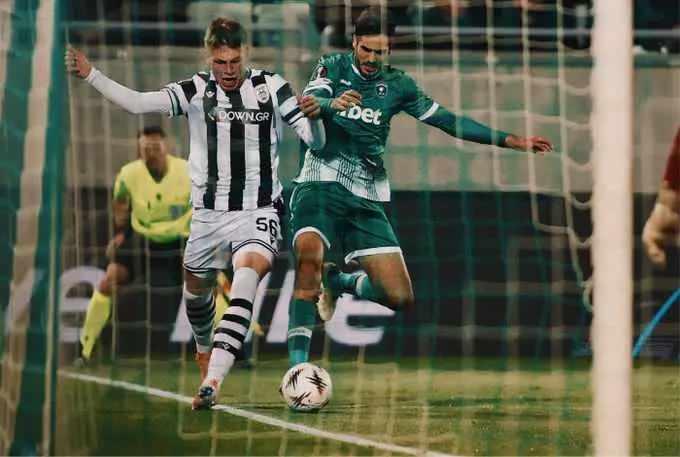 <p>12-&nbsp;PAOK | 12 Puan | 5 Averaj</p>
