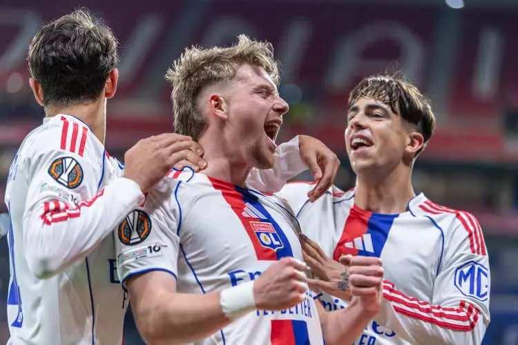 <p>1- Olympique Lyon | 18 Puan | 11 Averaj</p>
