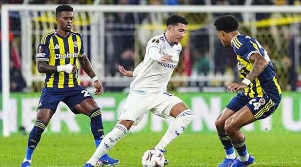 <p>Karşılaşma Avrupa'da da ilgi g&ouml;r&uuml;rken, Aston Villa Teknik Direkt&ouml;r&uuml; Unai Emery'nin ma&ccedil;ın son dakikalarında Tielemans'a tepkisi şok etkisi oluşturdu.<br />
&nbsp;</p>
