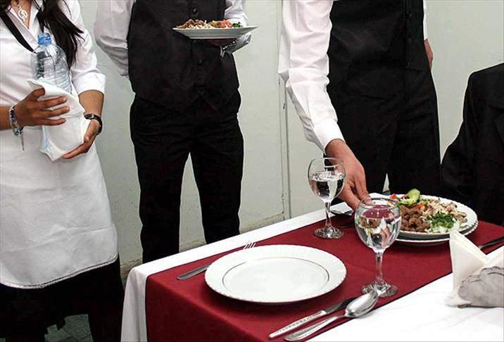 <p><strong>Servis Elemanı (Garson): 57 bin 304 a&ccedil;ık iş</strong></p>

<p>&nbsp;</p>
