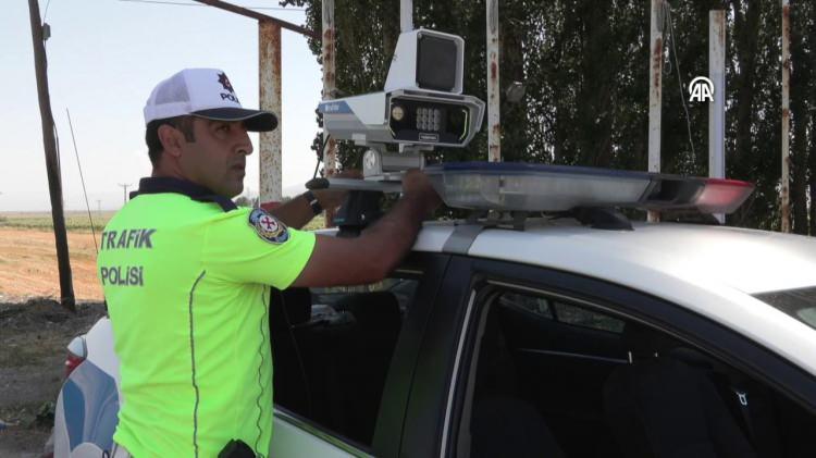 <p>B&ouml;ylece hız ihlalleri insan m&uuml;dahalesine gerek kalmadan otomatik olarak tespit ediliyor.</p>
