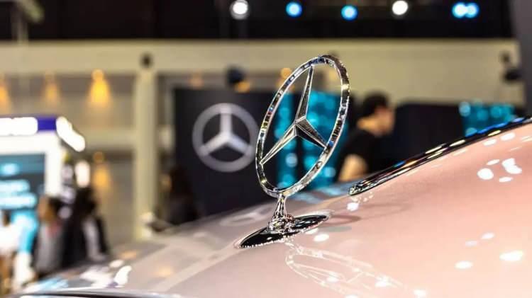 <p><strong>MERCEDES OM651</strong></p>
