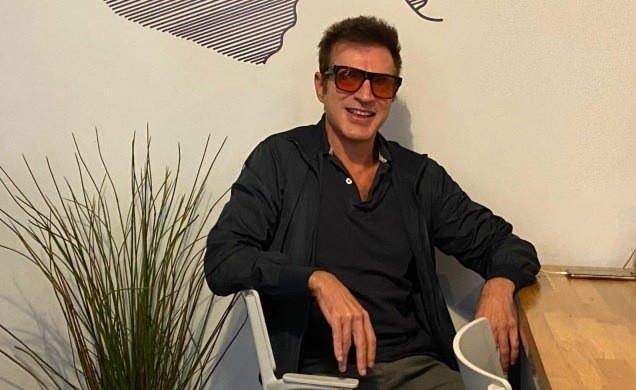 <p><strong>&Ccedil;ocukluk yıllarından gen&ccedil;lik d&ouml;nemine kadar &ouml;zel hayatına dair bilinmeyenleri anlatan &uuml;nl&uuml; şarkıcı, dikkat &ccedil;eken itiraflarda bulundu.</strong></p>
