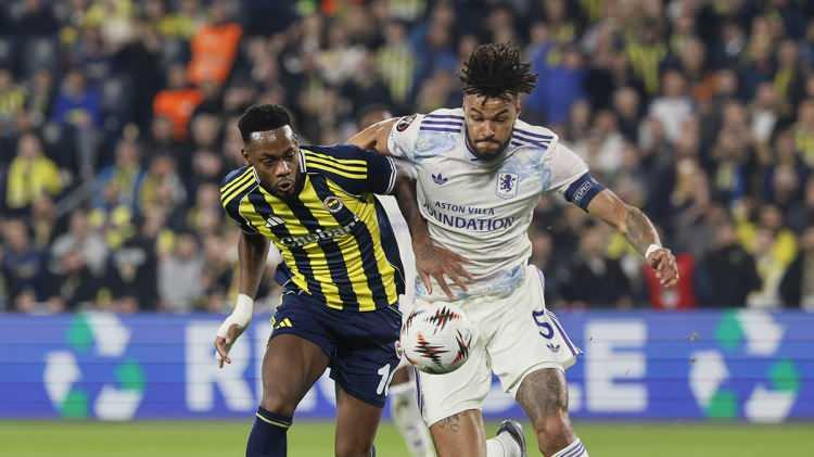 <p>UEFA Avrupa Ligi'ndeki temsilcimiz Fenerbah&ccedil;e ise evinde Aston Villa'ya 1-0 yenildi.</p>
