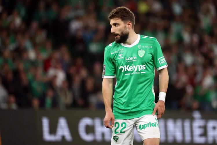 <p>Trabzonspor, St. Etienne'in G&uuml;rc&uuml; kanadı Davitashvili i&ccedil;in hamle yapmaya karar verdi. Oyuncu i&ccedil;in kesenin ağzı a&ccedil;ılacak. (FOTOMA&Ccedil;)</p>
