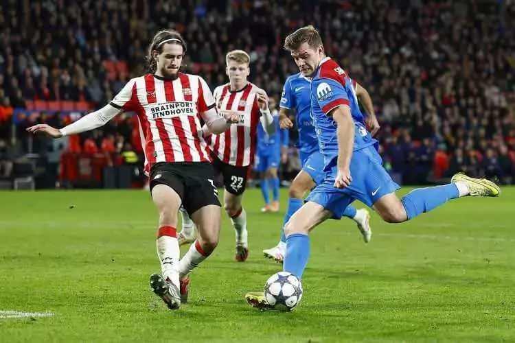 <p>28- PSV | 8 Puan | 0 Averaj</p>
