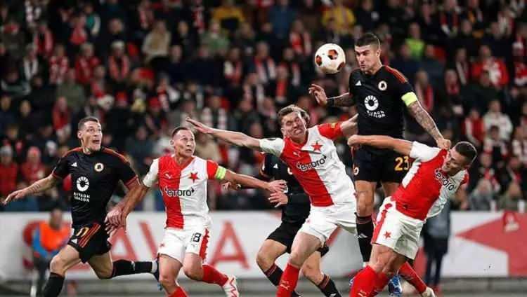 <p>34- Slavia Prag | 3 Puan | -13 Averaj</p>

<p>&nbsp;</p>
