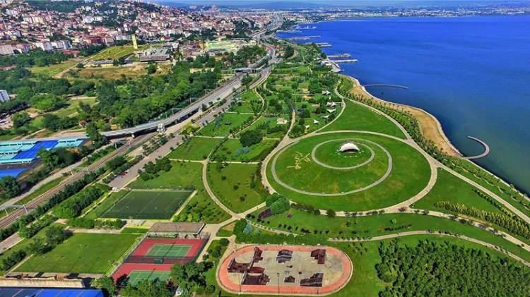 <p><span style="color:#B22222"><strong>33. KOCAELİ:</strong></span></p>

<p>692.210</p>
