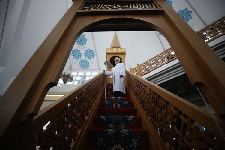 <p><strong><span style="color:#B22222">SİVAS:</span> 460</strong></p>
