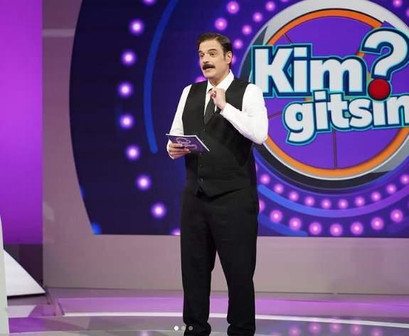 <p>2023 yılında siroz teşhisi konulan ve bir s&uuml;redir tedavi altında olan 50 yaşındaki Ufuk &Ouml;zkan'ın sağlık değerlerinin toparlandığı ve organ nakli i&ccedil;in uygun don&ouml;r&uuml;n bulunduğu &ouml;ğrenildi.</p>
