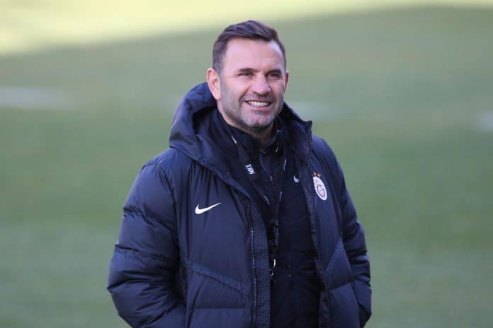 <p>Galatasaray Teknik Direkt&ouml;r&uuml; Okan Buruk, Şampiyonlar Ligi'nde Manchester City ile oynanacak zorlu ma&ccedil; &ouml;ncesi ilk 11'ini b&uuml;y&uuml;k &ouml;l&ccedil;&uuml;de netleştirdi.</p>
