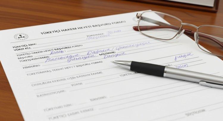 <p><strong><span style="color:rgb(178, 34, 34)">G&Uuml;LD&Uuml;REN ŞİKAYET DETAYLARI</span></strong></p>

<p>Giresun'da bir vatandaş, k&ouml;peğine ilgisiz davrandığı iddiasıyla veterineri t&uuml;ketici hakem heyetine şikayet etti. Hakem heyeti, şikayeti reddetti.</p>
