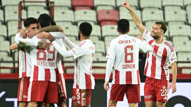 <p>14- Antalyaspor | % 15.1</p>
