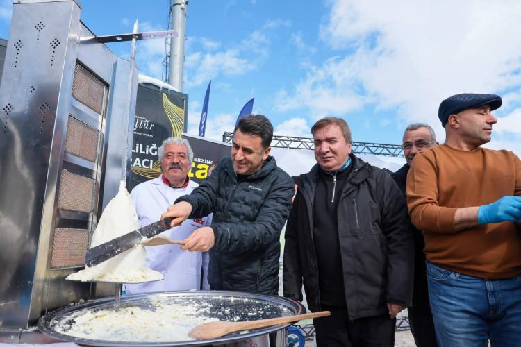 Erzincan'da enteresan d&ouml;ner! Valiler 3200 metrede b&ouml;yle kestiler