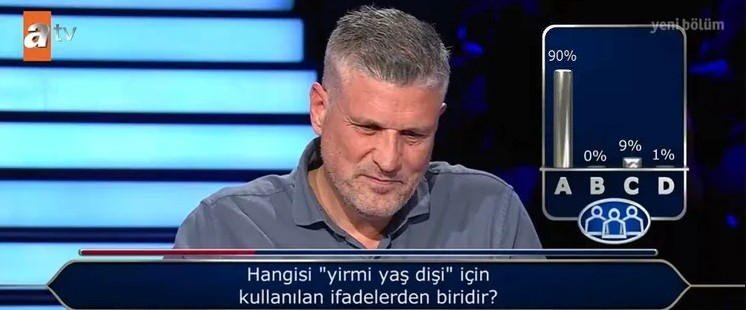 <p><strong>Seyircilerin y&uuml;zde 90'lık kısmı ise 'A- Akıl dişi' se&ccedil;eneğinde karar kıldı.</strong></p>
