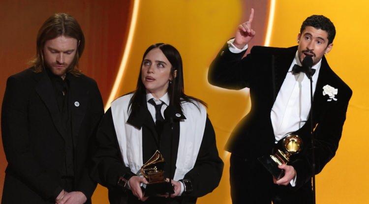 <p><span style="color:#B22222"><em><strong>"Yılın en b&uuml;y&uuml;k m&uuml;zik &ouml;d&uuml;lleri" olarak kabul edilen Grammy &Ouml;d&uuml;lleri sahiplerini buldu. Los Angeles'ta ger&ccedil;ekleştirilen bu t&ouml;ren aynı zamanda bir&ccedil;ok ilke sahne oldu.</strong></em></span></p>
