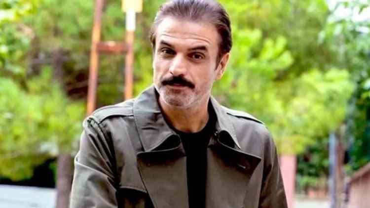 <p><strong>Karaciğer yetmezliği ile m&uuml;cadele eden Ufuk &Ouml;zkan, sosyal medya hesabından d&uuml;n yaptığı paylaşımla bug&uuml;n karaciğer nakli ameliyatına gireceğini a&ccedil;ıkladı.</strong></p>
