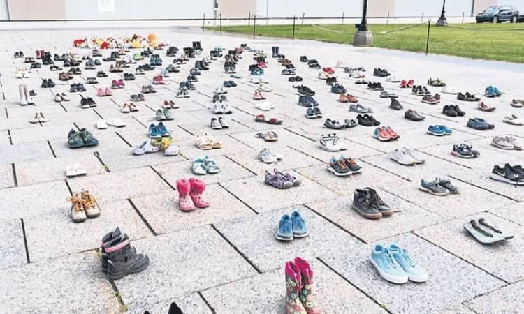 <p><span style="color:#B22222"><strong>KLONLANMIŞ &Ccedil;OCUK PROJESİ</strong></span></p>

<p><br />
Reşit olmayan kız &ccedil;ocuklarına y&ouml;nelik cinsel istismar ve fuhuş ağı kurmakla su&ccedil;lanırken hapishanede &ouml;l&uuml; bulunan milyarder Epstein'ın, genetiği değiştirilmiş &ccedil;ocuklar oluşturmayı ama&ccedil;layan bir projeyle ilişkisi olduğu ortaya &ccedil;ıktı.</p>

<p>Sabah'ta Harun Sekmen'in haberine g&ouml;re, deneylerin yapıldığı &uuml;lkeler arasında Ukrayna'nın adı ge&ccedil;iyor.</p>
