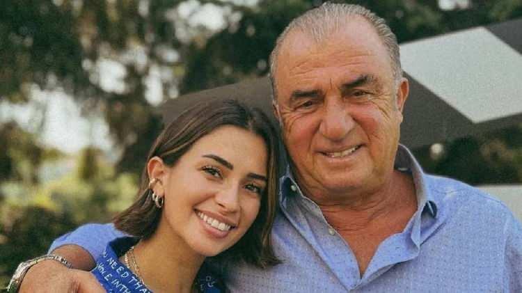 <p><strong>Son d&ouml;nemlerde bir&ccedil;ok &uuml;nl&uuml; ismin başına dert a&ccedil;an dolandırıcılar, bu kez &uuml;nl&uuml; teknik direkt&ouml;r Fatih Terim'in k&uuml;&ccedil;&uuml;k kızı Buse Terim'i hedef aldı.</strong></p>
