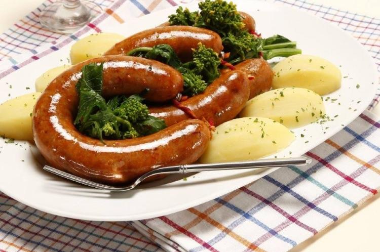 <p><strong>Alheira de Mirandela - Portekiz</strong></p>
