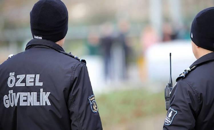 <p><strong>G&Uuml;VENLİK G&Ouml;REVLİLERİ İLK SIRADA</strong></p>

<p>Verilere g&ouml;re, 5 bin 621 işe yerleştirme ile g&uuml;venlik g&ouml;revlisi mesleği listenin başında yer aldı. Silahsız &ouml;zel g&uuml;venlik g&ouml;revlileri ise 5 bin 426 işe yerleştirme ile ikinci sırada bulunuyor. Bu iki meslek grubunda a&ccedil;ık iş sayılarının da y&uuml;ksek olması, g&uuml;venlik alanındaki s&uuml;rekli talebe işaret ediyor.</p>
