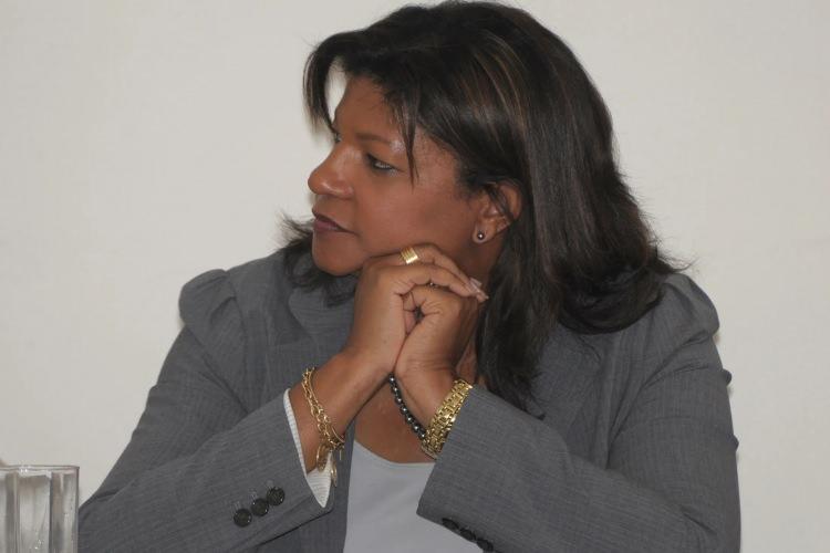 <p><strong><span style="color:#B22222">CECILE DE JONGH</span>&nbsp; |&nbsp; d&ouml;nemin ABD Virgin Adaları First Lady'si&nbsp;</strong></p>
