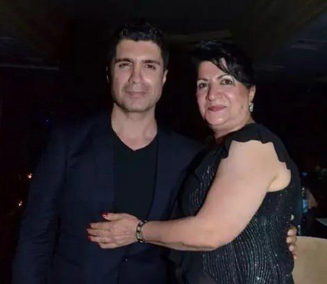 <p><span style="color:#B22222"><strong>"SADECE AĞABEYİMİZ DEĞİL, BABAMIZ GİBİ"</strong></span></p>

<p>&nbsp;</p>
