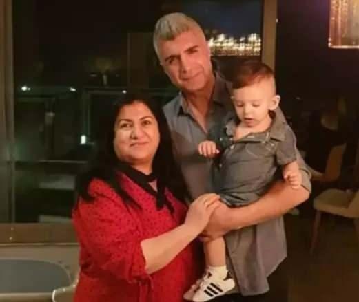 <p><strong>&Ouml;zcan Deniz, annesi i&ccedil;in g&ouml;sterdiği bu fedak&acirc;rlıkla bir kez daha ne kadar iyi bir evlat olduğunu g&ouml;zler &ouml;n&uuml;ne serdi.&nbsp;</strong></p>
