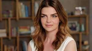 <p><strong>41 yaşındaki &uuml;nl&uuml; oyuncu, sadece kariyeriyle değil mutlu yuvası ve &ccedil;ocuklarıyla da &ouml;n plana &ccedil;ıkıyor.</strong></p>
