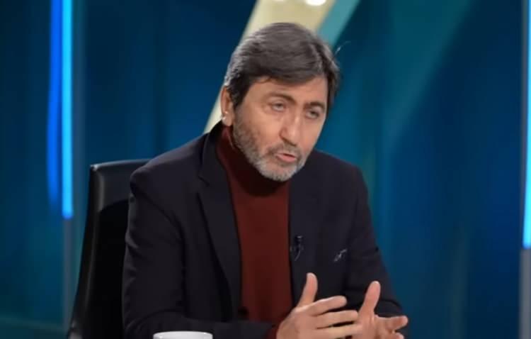 <p>Rıdvan Dilmen, s&ouml;zlerinin sonunda ise son olarak Fenerbah&ccedil;e'nin şampiyonluk şansı ile ilgili konuştu.</p>
