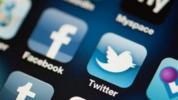 <p>Sivas&rsquo;ta Sanal Devriye &ccedil;alışmaları &ccedil;er&ccedil;evesinde dolandırıcılık ve ter&ouml;r propagandası yapılan 151 sosyal medya sayfasına erişim engellendi, 729 ş&uuml;pheli hakkında işlem yapıldı.</p>
