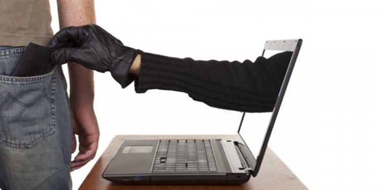 <p>Sivas İl Emniyet M&uuml;d&uuml;rl&uuml;ğ&uuml; Siber Su&ccedil;larla M&uuml;cadele Şube M&uuml;d&uuml;rl&uuml;ğ&uuml; ekiplerince su&ccedil; ve su&ccedil;luların &ouml;nlenmesine y&ouml;nelik 2025 yılı i&ccedil;erisinde y&uuml;r&uuml;t&uuml;len sanal devriye faaliyetleri &ccedil;er&ccedil;evesinde; internet ve sosyal medya platformları &uuml;zerinde yapılan &ccedil;alışmalarda; yasadışı bahis, dolandırıcılık, PKK/KCK ve FET&Ouml;/PDY ter&ouml;r &ouml;rg&uuml;t&uuml; propagandası, halkı kin ve d&uuml;şmanlığa tahrik, m&uuml;stehcenlik i&ccedil;erikli paylaşım yapıldığı tespit 151 sosyal medya hesabına erişim engellendi.</p>
