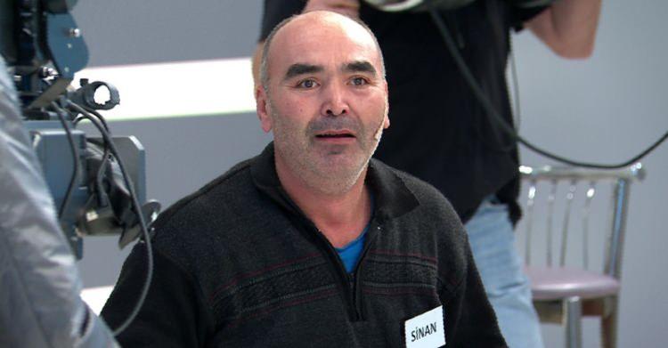 <p><strong><span style="color:#FF0000">'M&uuml;ge Anlı ile Tatlı Sert'</span> programında ele alınan <span style="color:#FF0000">Arife G&ouml;k&ccedil;e'nin </span>kaybolması olayında, baş ş&uuml;pheli isim<span style="color:#FF0000">&nbsp;'Sinan Sardoğan'</span>, uzun s&uuml;re T&uuml;rkiye'nin en &ccedil;ok konuşulan olaylarından biri olmuştu. Sardoğan, yaşlı kadınlara g&ouml;nderdiği m&uuml;stehcen mesajlar ve olay sonrasında tutunduğu tavırları ile kamuoyunda tartışmalara neden oldu.</strong></p>
