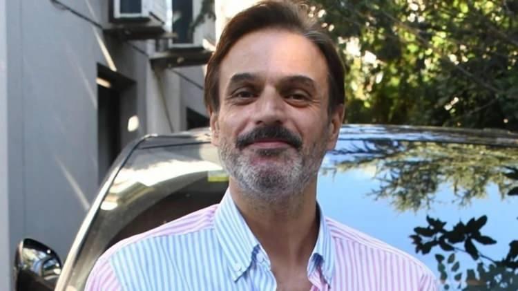 <p><strong>Geniş Aile dizisindeki Ceahir karakteriyle adını geniş kitlelere duyuran ve bir s&uuml;redir karaciğer yetmezliği ile m&uuml;cadele eden &uuml;nl&uuml; oyuncu Ufuk &Ouml;zkan'ın organ nakli ger&ccedil;ekleşti.</strong></p>
