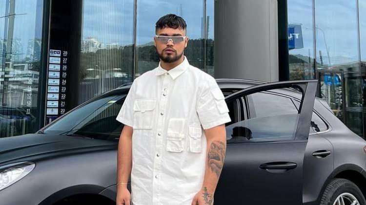 <p><strong>Kahramanmaraş merkezli ve 11 ili etkileyen depremlerin yıl d&ouml;n&uuml;m&uuml;nde Zonguldak, Samsun ve Trabzon konserleri ile sahne alacak olan Lvbel C5, sosyal medya hesabından yaptığı a&ccedil;ıklamayla dayanışma &ccedil;ağrısında bulundu.</strong></p>
