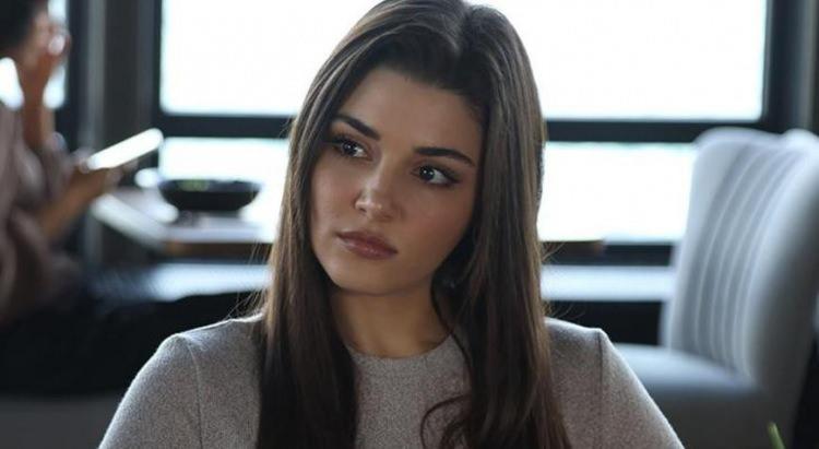 <p><strong><span style="color:#B22222">BALIKESİR&nbsp;</span> |&nbsp; HANDE ER&Ccedil;EL</strong></p>
