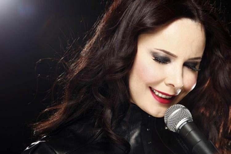 <p><strong><span style="color:#B22222">YALOVA&nbsp;</span> |&nbsp; ŞEBNEM FERAH</strong></p>
