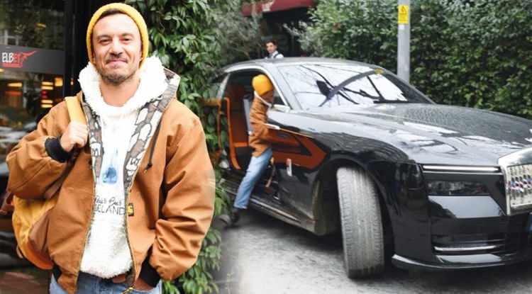 <p><span style="color:#B22222"><em><strong>&Ouml;nceki g&uuml;n Etiler'de g&ouml;r&uuml;nt&uuml;lenen &uuml;nl&uuml; şarkıcı Buray'ın muhabirlerle sohbetinin ardından bindiği s&uuml;per l&uuml;ks aracı g&uuml;ndem oldu. &Uuml;nl&uuml; ismin, yeni oyuncağı i&ccedil;in kesenin ağzını a&ccedil;tığı ortaya &ccedil;ıktı.</strong></em></span></p>
