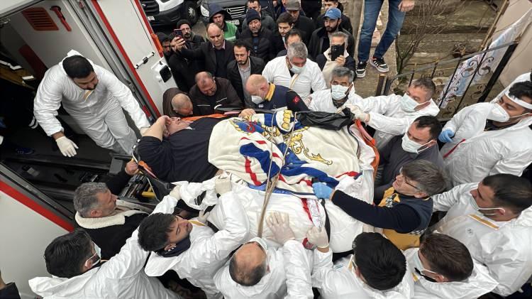 <p>Kayseri'nin Sarıoğlan il&ccedil;esinde yaşayan 48 yaşındaki Engin Akbadal, ge&ccedil;imini &ccedil;eşitli yerlerde hamallık yaparak sağlıyordu.</p>
