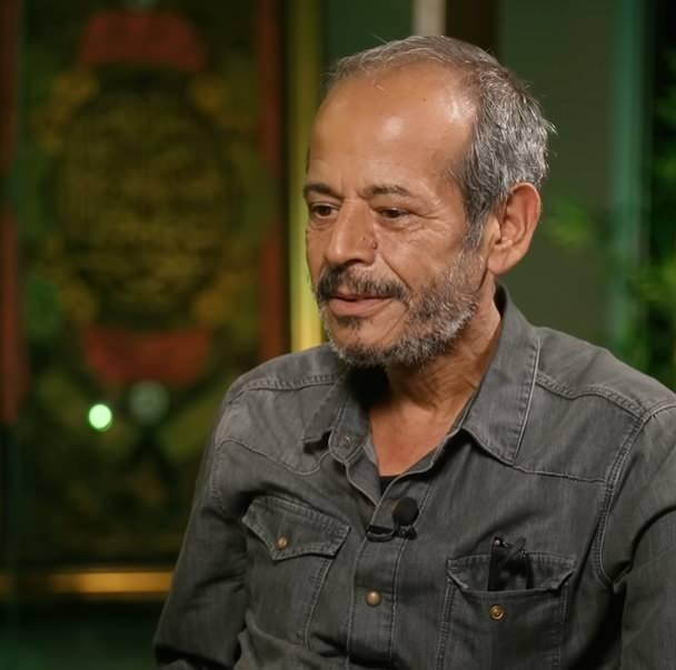 <p>42 yıllık yazarlık hayatı boyunca&nbsp; &ccedil;ok sayıda kitap kaleme alan usta ismi B&uuml;lent Aky&uuml;rek,&nbsp;14 yıl aradan 2025 yılında&nbsp;<span style="color:#800080">'<strong>Satılık Adam</strong>'</span> adlı eserini okuyucuyla buluşturmuştu.&nbsp;</p>
