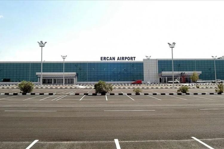 <p>Kıbrıs&rsquo;taki ABD El&ccedil;iliği ve Kuzey Kıbrıs&rsquo;taki ABD Ofisi periyodik zamanlarda Dışişlerimizden izin alarak, Ulaştırma Bakanlığına başvurur.&nbsp;</p>
